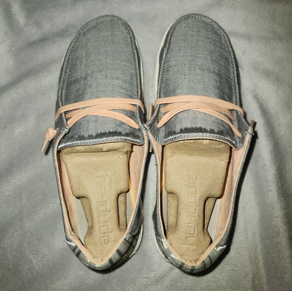 Womens Hey Dudes - Picture 2 of 7